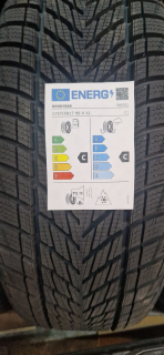 Goodyear UltraGrip Performance 3 215/55R17 98 V XL